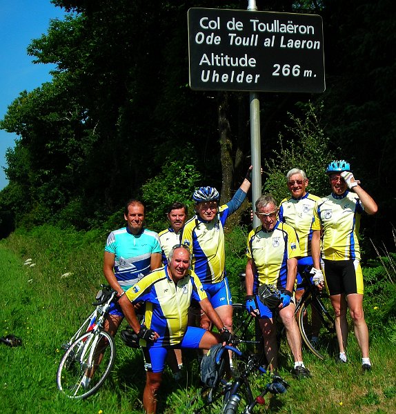 2010-06-24 13 Col du Toullaeron Une formalite.JPG